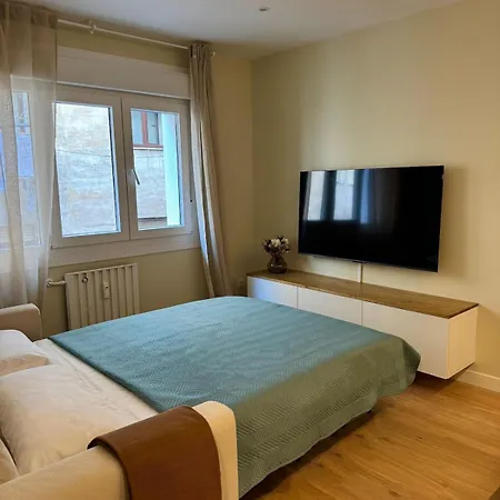 La Casina De Marques * Οβιέδο